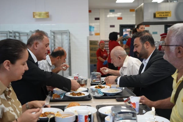 Ataşehir Kent Lokantası'nda Vatandaşlarla Samimi Buluşma